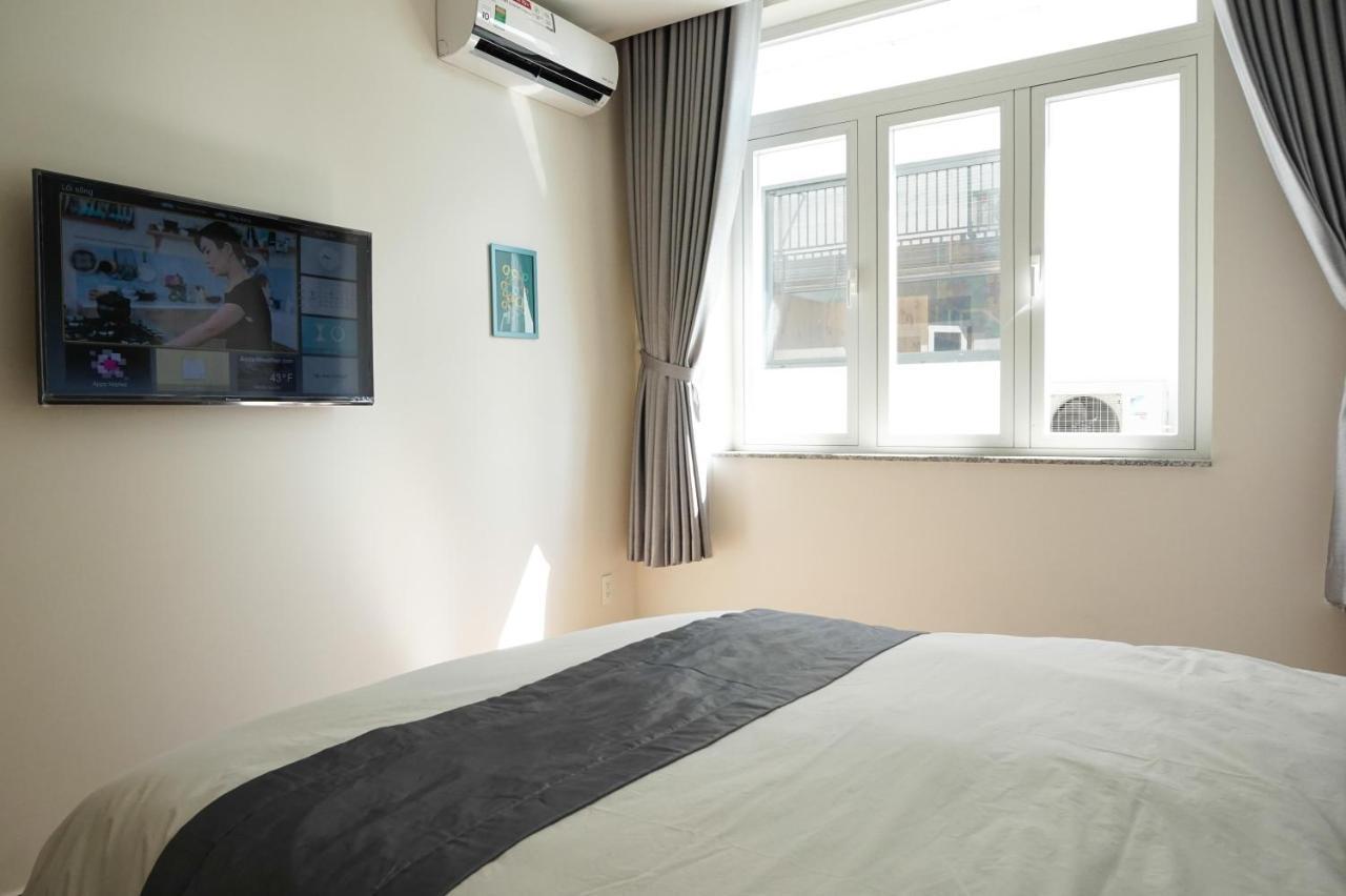 Shinhua Hotel Ho Chi Minh City Exterior photo